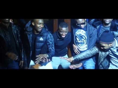 Kazmi (mikamikaz)  C'est la folie (Clip Officiel)