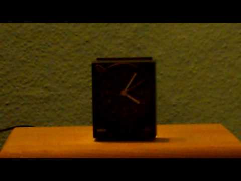 WENN DER WECKER KLINGELT.  THOMAS D. SHOW