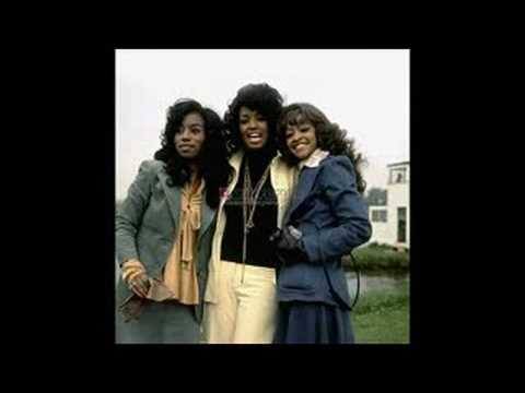 Three Degrees - Set Me Free