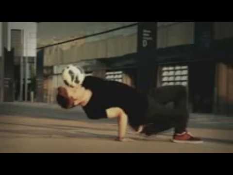 Martin Schopf    Freestyle Football 🔵