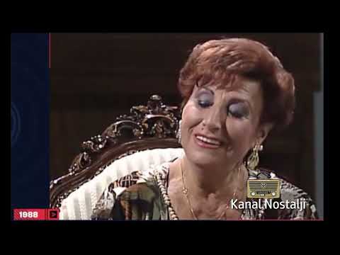 1988 MÜZEYYEN SENAR Taş Plaktan Günümüze Programı