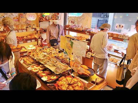 ¡Una panadería histórica de la ciudad que ha sido amada desde los días en que no había hornos de pan! ¡Una mirada de cerca a una pequeña panadería tradicional en el distrito comercial! Habilidades asombrosas de los panaderos japoneses ASMR