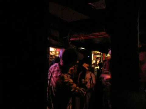 Hannibal ja Jodarok - Vallankumous Iskee @ Ravintola Torvi 6.11.2009