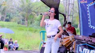 Download lagu LUKISAN CINTA - ERNACABE - BLMUSIK LIVE IN PASANGGRAHAN WALANTAKA mp3 Download lagu LUKISAN CINTA - ERNACABE - BLMUSIK LIVE IN PASANGGRAHAN WALANTAKA mp3