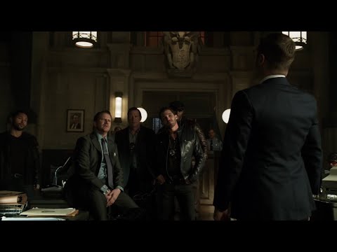 Jim Gordon & Essen Corrupt Cop - Arnold Flass (Gotham TV Series)