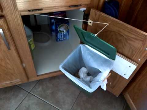 Under Sink Garbage Bin