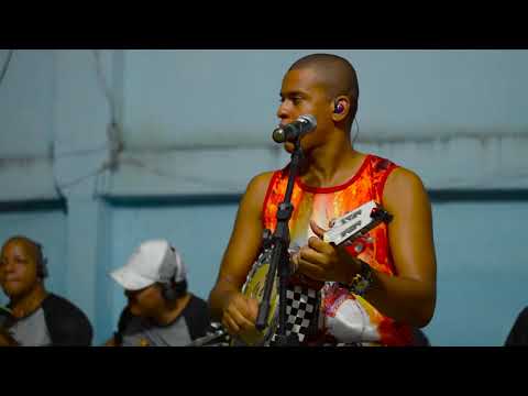 DVD Pagode do Marquinho Nunes - De onde eu venho/Samba pras moças