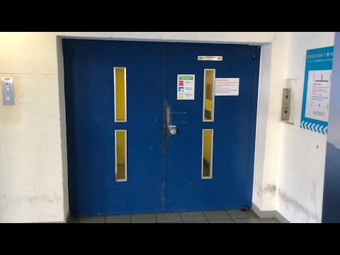 Very nice 1965 Zaiser Elevator at Stuttgart-Feuerbach