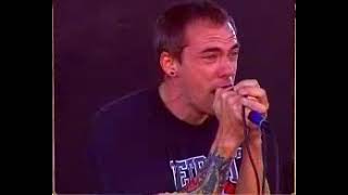 The Suicide Machines - Permanent Holiday (Live on The Warped Tour, 2000)