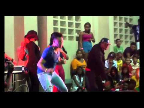 Milka la mas dura ft  Yari La patrona-tebote... ARINA FILMS