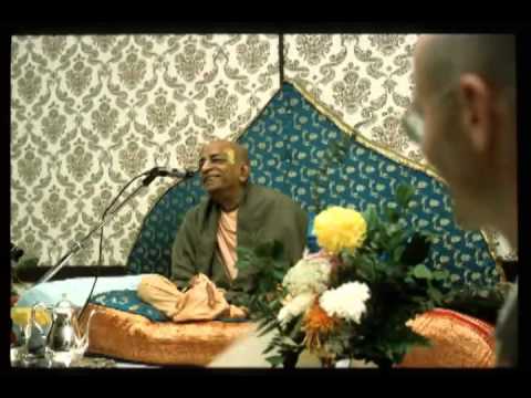 Krishna Comes Upon this Earth Once in Brahma's Day - Prabhupada 0452