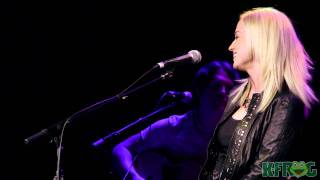 Kellie Pickler &quot;Rocks Instead of Rice&quot; | K-FROG Champions for Children Concert