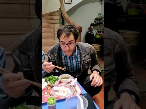 Will Gọi Phục Vụ Ở Việt Nam |WillinVietnam| #shorts
➥ Youtube: https://www.youtube.com/c/WillinVietnam?sub_confirmation=1
➥ Tiktok: https://www.tiktok.com/@willinvietnam?lang=vi-VN...