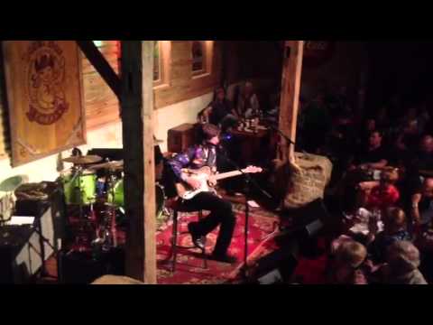 Tab Benoit_Stackolina