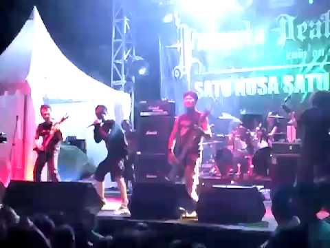 Aku Akan Bunuh Kamu Live at Jakarta Death Fest 2012