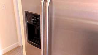 preview picture of video 'Quarry Hills Apartments - Quincy MA - 2 Bedroom B'