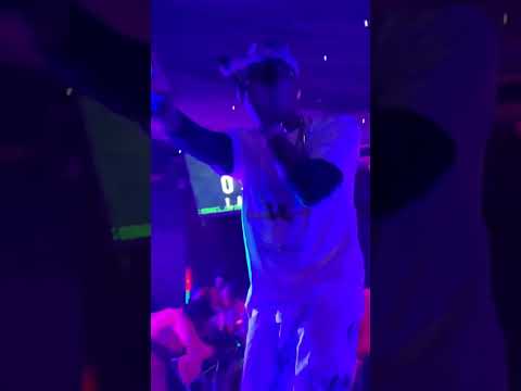 Vinie Chwani Live #Bomb #klassmusicgroup