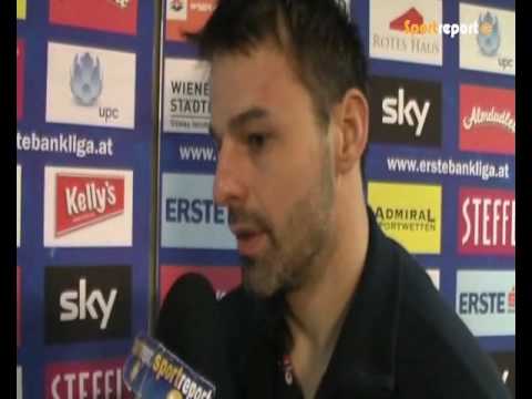 2010-03-02 Vienna Capitals vs. Alba Volan Szekesfehervar - KrisztianPalkovics