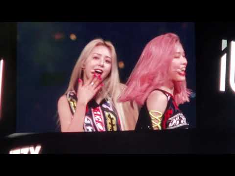ITZY 있지 - DALLA DALLA 달라달라 @ KCON LA MCountdown 190818