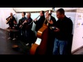 Jewish music in Paris metro 