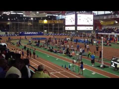 2014 New Balance 4x800 Boys EE Heat 2