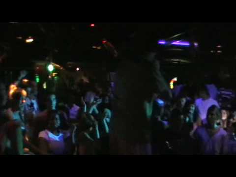 Show de Pakiteit en Sixtynine Disco Light