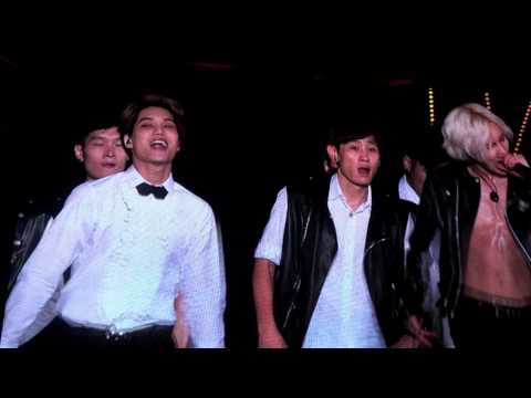Pretty Boy - Taemin feat Kai [Screen v.] SMT 08152014 in Seoul