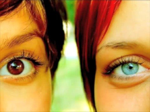 Hum.V - Look In Your Eyes (feat. Lynda Syyah)