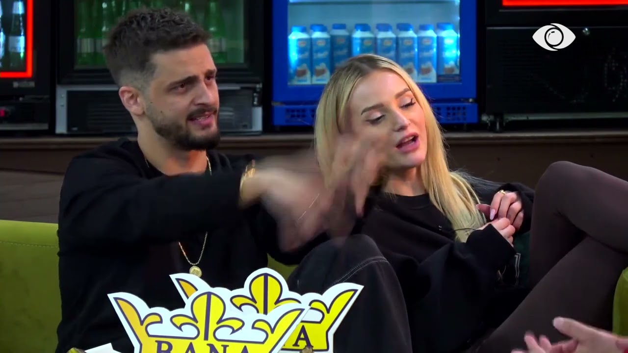 Ai është burrë i martuar pa fytyrë/ Gimbo bisedon me Rogertin