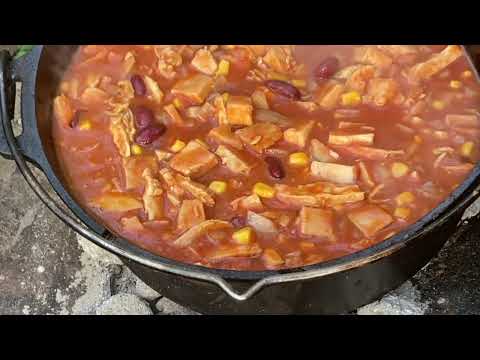 Dutch Oven Brunswick Stew