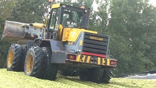 preview picture of video 'Maize 2013 NewHolland FX40 Loonbedrijf W.Ras  Bellingwolde.'