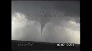 preview picture of video '7/24/2002 Clearfield SD and Johnstown NE tornado video'