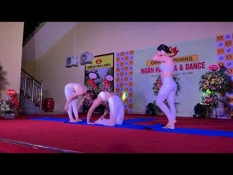 Advance yoga Asana Performance || Advance Yoga || Vietnam ||