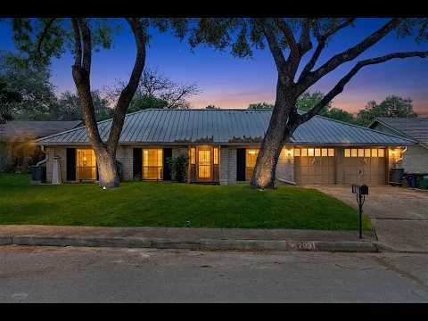 UNBEATABLE LOCATION! MINUTES FROM EVERYTHING NORTH CENTRAL SAN ANTONIO OFFERS