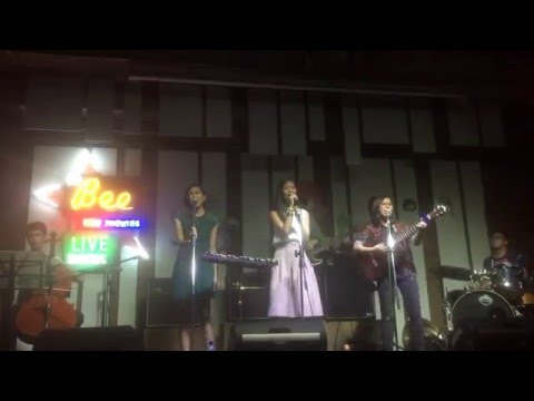 The Impatient Sisters — Hey There Young Sailor (live)