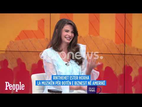 Këngëtarja Ester Hoxha: gatuaj byrekun me gjizë e domate në Amerikë…