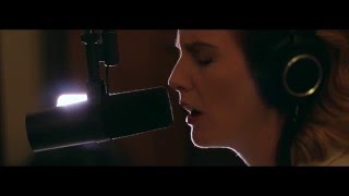 Charlotte Berg- Her Heart or Mine (Official Video)