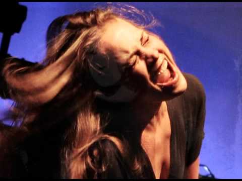 Fiona Apple Vs. Nine Inch Nails MASHUP