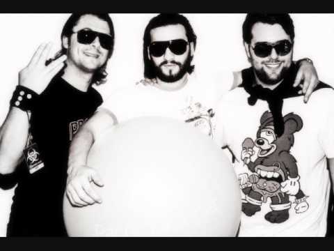 Swedish House Mafia Vs. Tinie Tempah - Miami 2 Ibiza (ORIGINAL)