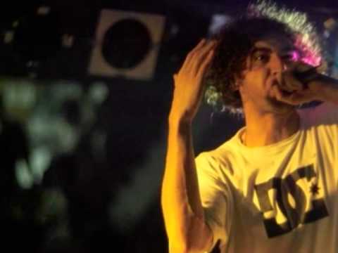 Ajs Nigrutin ft. Timbe - Skoro (Serbian Rap)