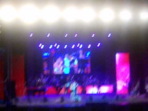 Tony Colombo feat Mary Marino-si te sbatte o core (live arena flegrea)