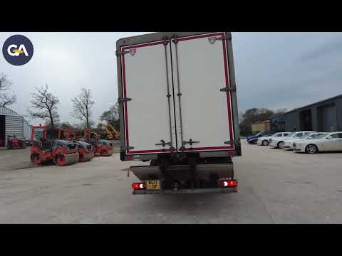 Renault D 18 tonne 4x2 box lorry