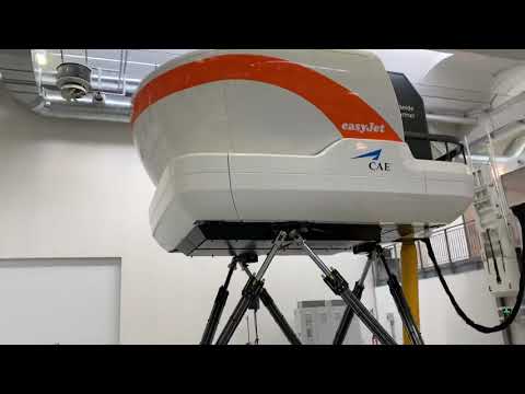 CAE – easyJet : il simulatore che balla la house music – Italiavola ...