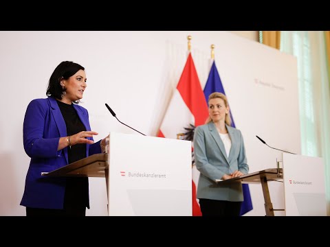Pressekonferenz mit den Bundesministerinnen Elisabeth Köstinger und Christine Aschbacher