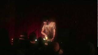 Nosaj Thing Live 4