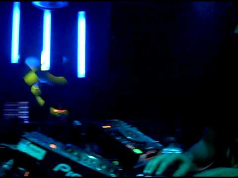 EDU IMBERNON - eklektisch showcase weekend @ TECKLUB 19 diciembre (3)