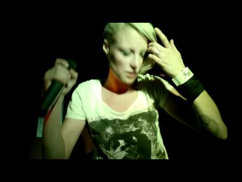 Emma Hewitt @Distillerie Clandestine 25-02-2011