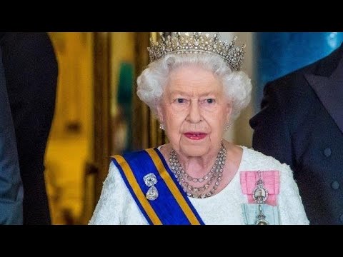 Regina Elisabetta, decisione sul Coronavirus: cosa non farà nei prossimi giorni per evitare panico