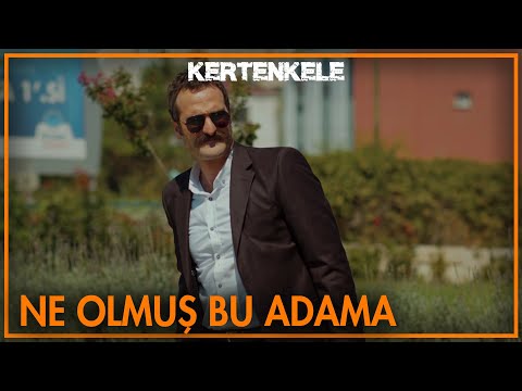 Okulumuzun en yakışıklı öğretmeni Ahmet hocayla tanışalım - Kertenkele 35. Bölüm Sahneleri