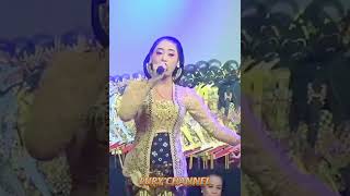 Download lagu Sinden Nanda Rembulan Kasmaran #sinden #campursari #wayangkulit #langgam #joget #cantik mp3 Download lagu Sinden Nanda Rembulan Kasmaran #sinden #campursari #wayangkulit #langgam #joget #cantik mp3